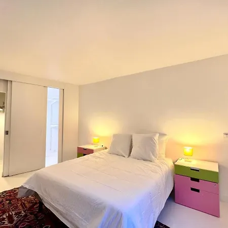 Spacious Luxembourg 6 People Apartment *